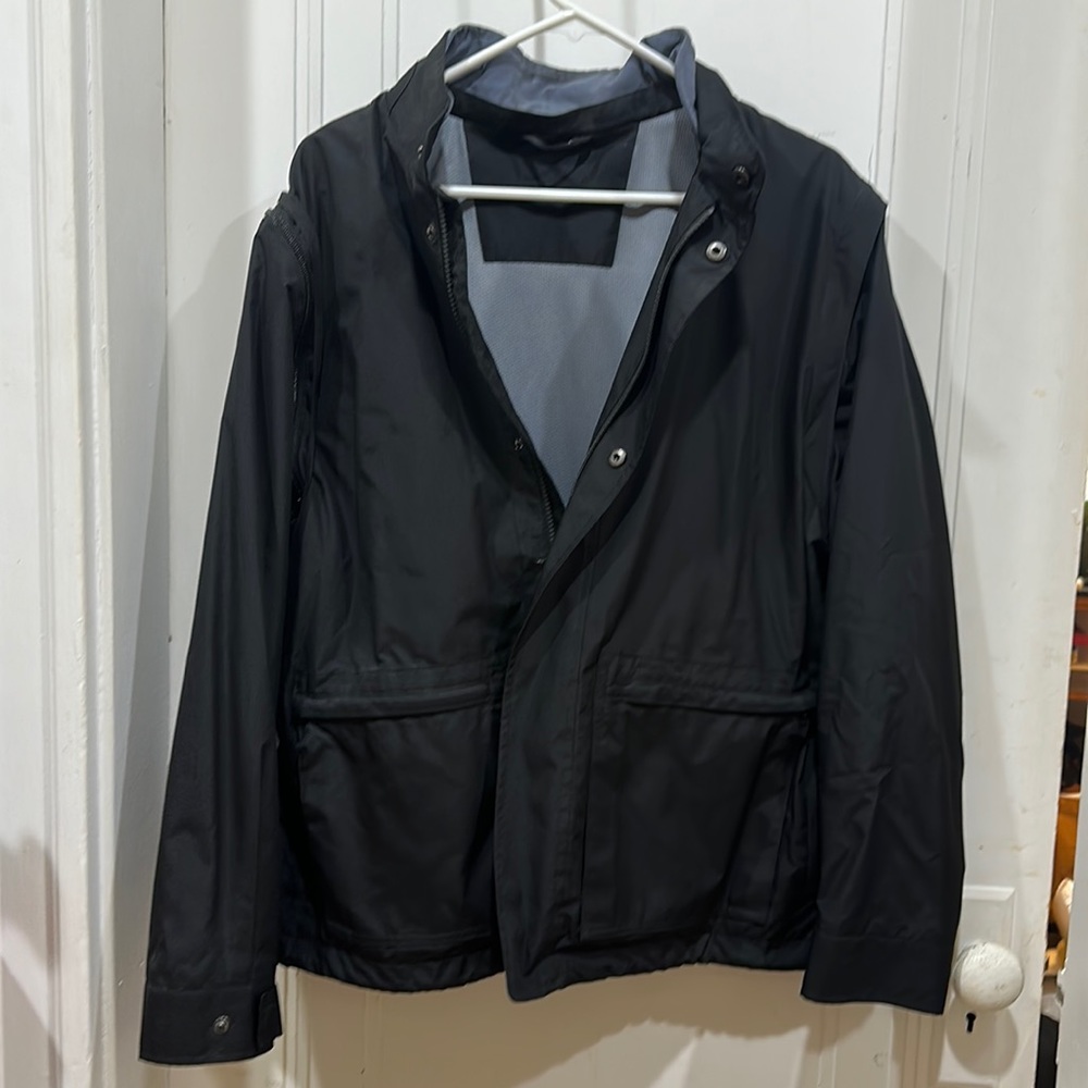 Talbots windbreaker size m black zip off sleeves pockets wind & water resistant